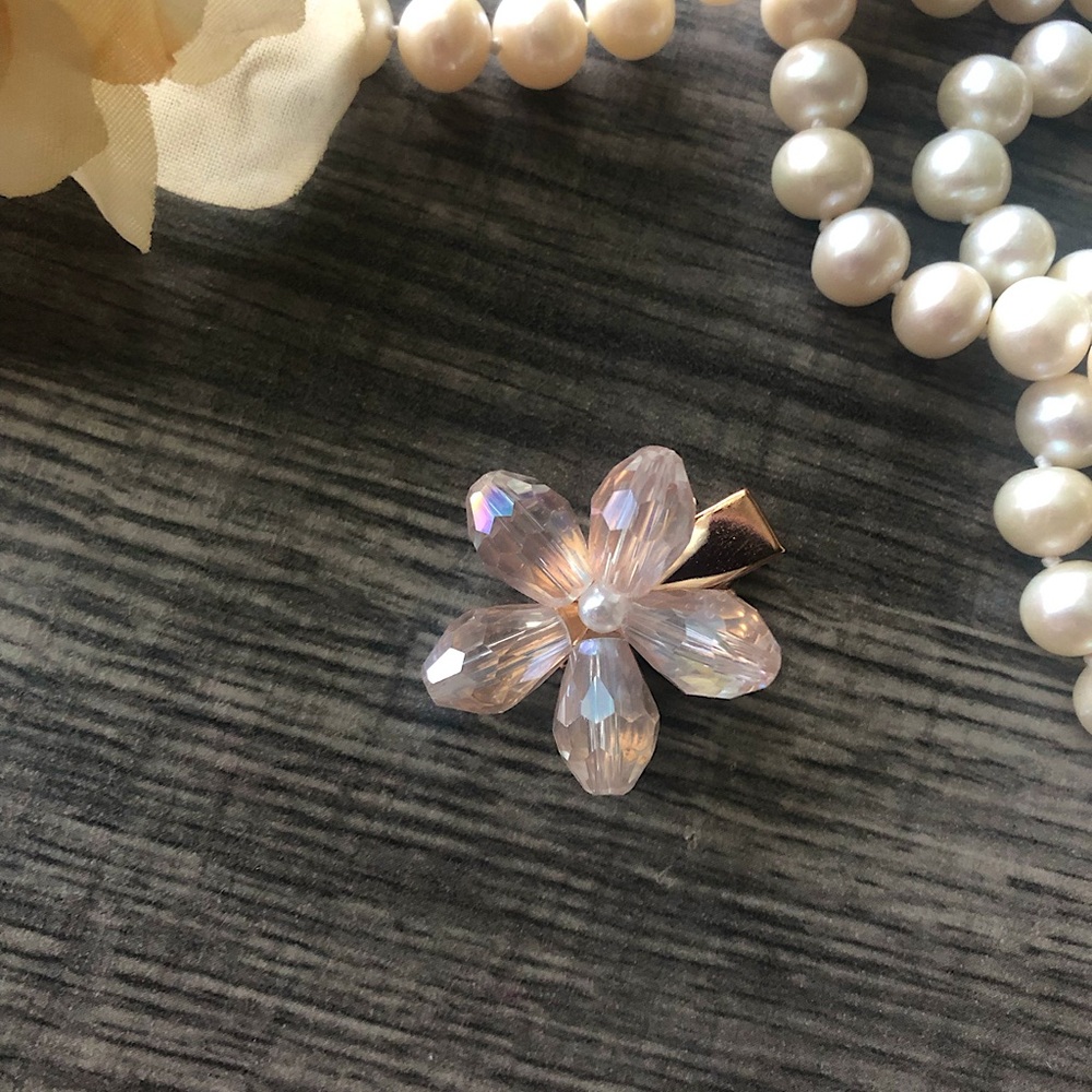 NEW Glass Crystal Flower Hair Clip - Picture 3 of 5